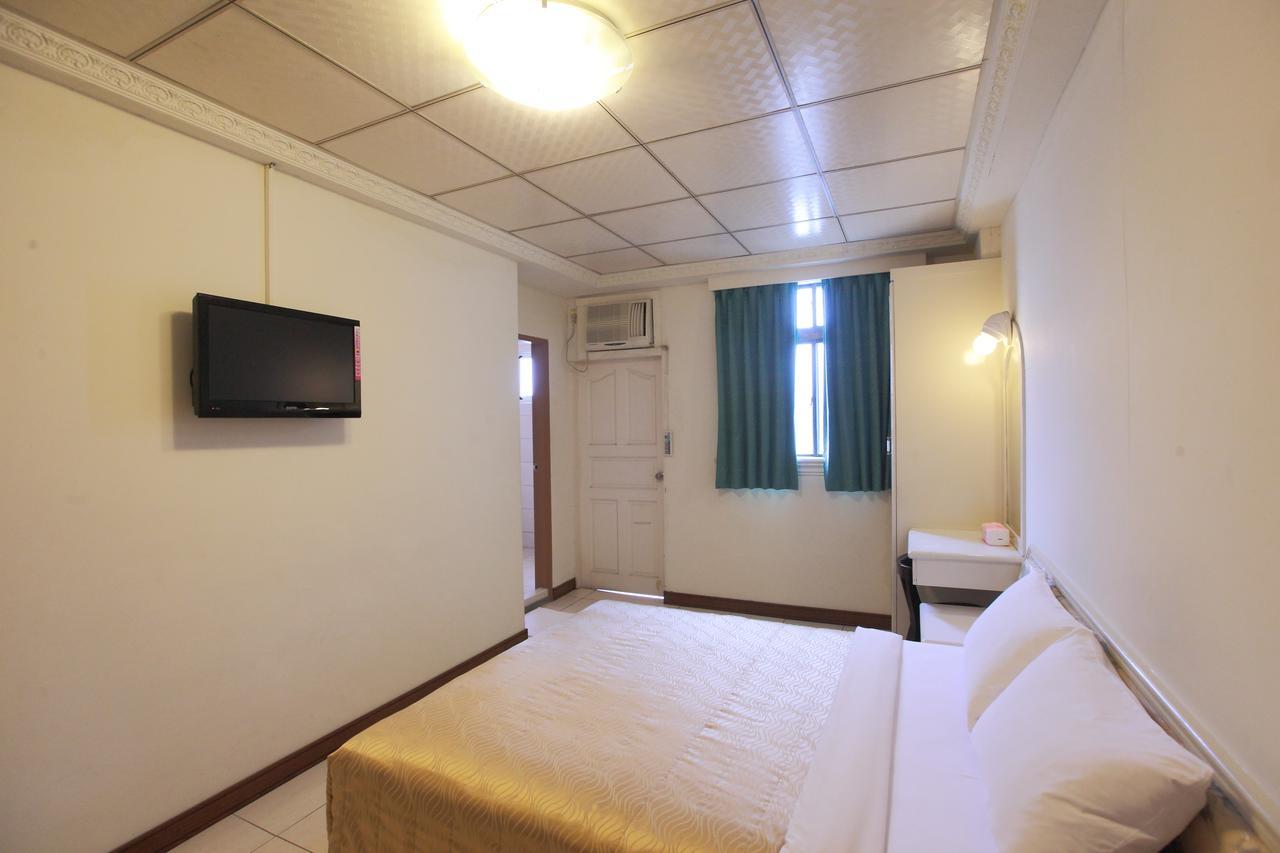 Yong Qi Hotel Città di Hualien Esterno foto